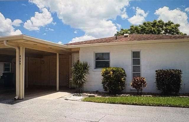 5059 LIVE OAK Circle Gallery 1