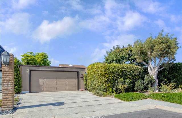 23661 Tampico Bay Gallery 1