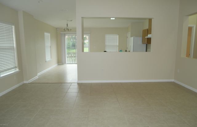 1118 AUTUMN POINT CT Gallery 3