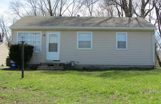 1754 Newell St - 1754 Newell Street, Waterloo, IA 50703