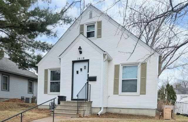 1618 Beech Street photos photos