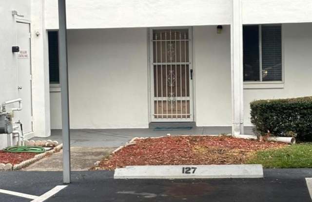 2060 MARILYN STREET - 2060 Marilyn Street, Clearwater, FL 33765