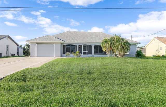 17075 Edgewater Drive photos photos