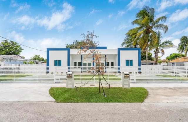 2419 NW 97th St photos photos