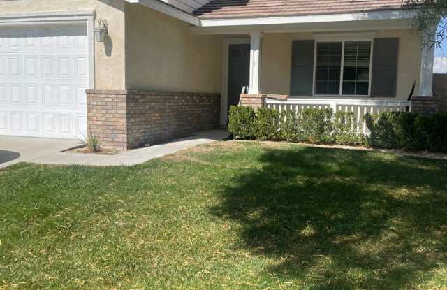 NEW PAINT AND FLOORING photos photos
