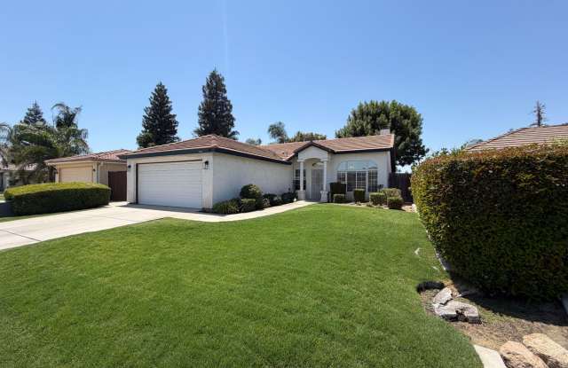 Riverlakes Community 4 Bedroom! photos photos