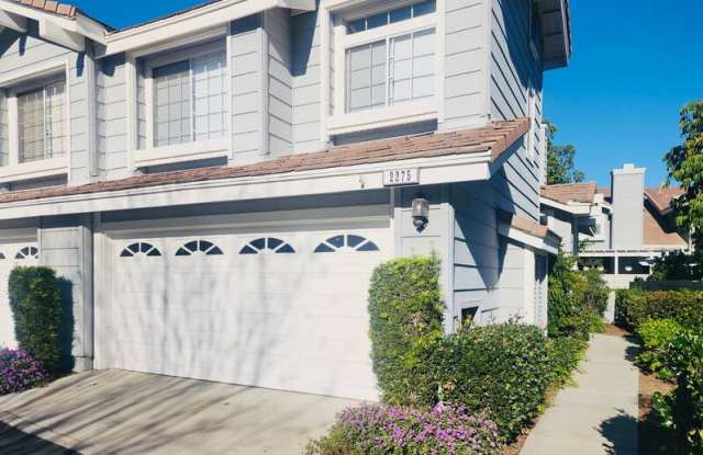 2275 Hawthorne Place photos photos