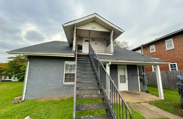 2058 E 5th Ave - 2 photos photos