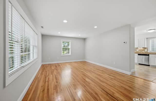 66 Jefferson Avenue Gallery 2
