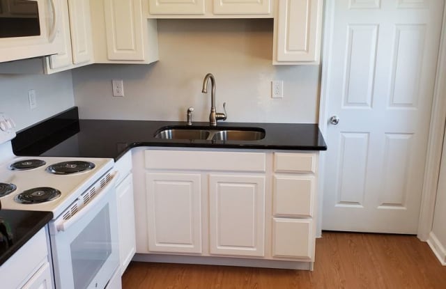 5551 Potomac Way - 5551 Potomac Way, Denver, CO 80239