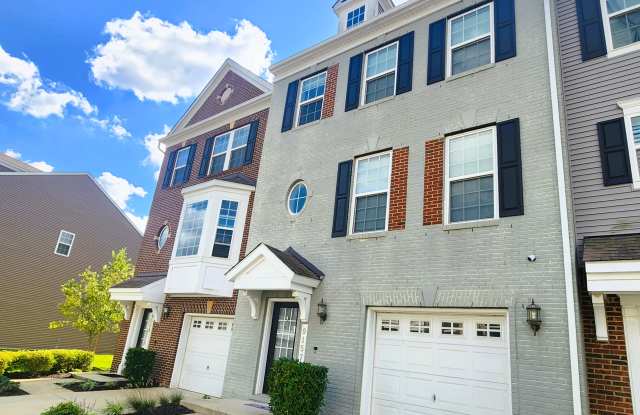 9157 Fox Stream Way Gallery 2