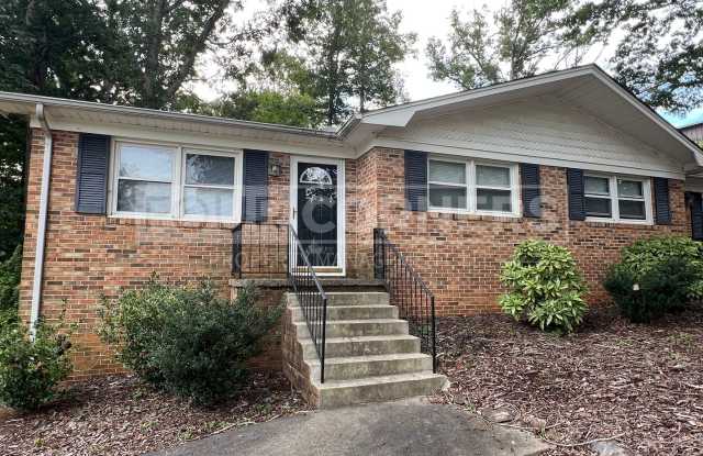 Lovely 2 Bedroom 1 Bath Home photos photos