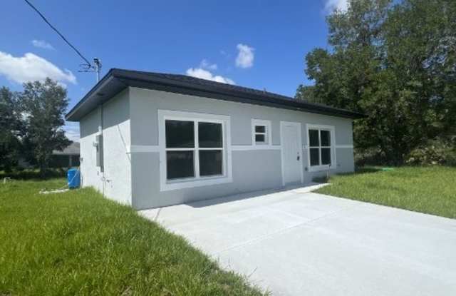 ONE OF A KIND! BRAND NEW 1 Bedroom-1 Bath Gallery 3