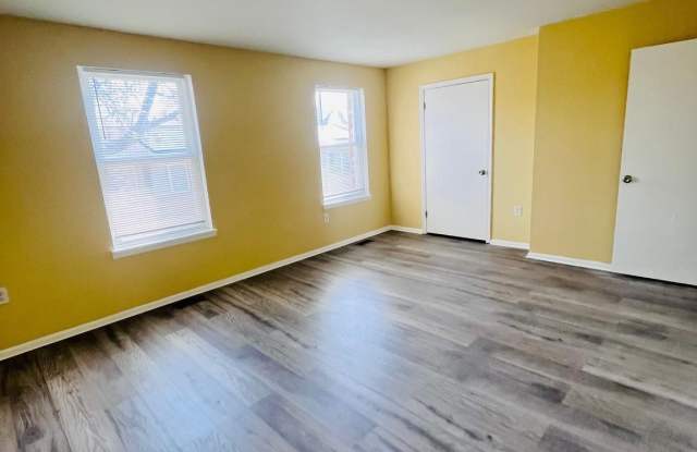 6039 LIVINGSTON Road Gallery 2