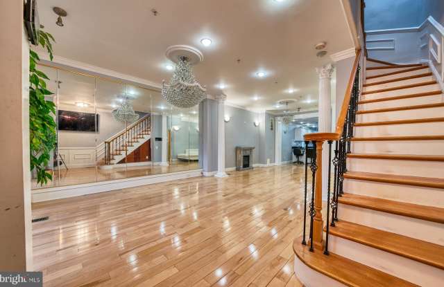 734 INGRAHAM STREET NW Gallery 3