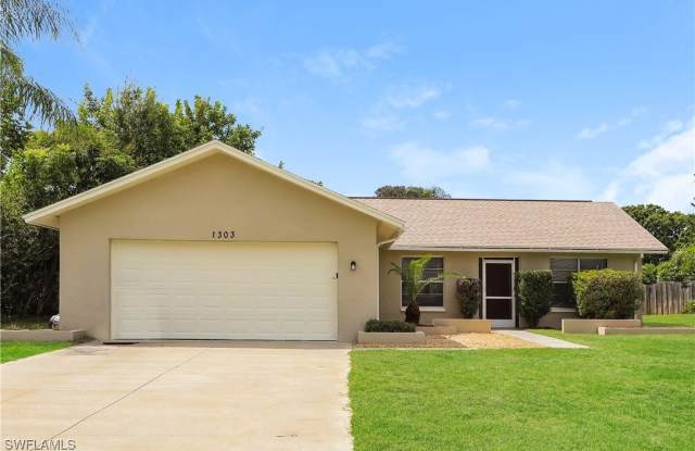 1303 Pine Needle Road photos photos