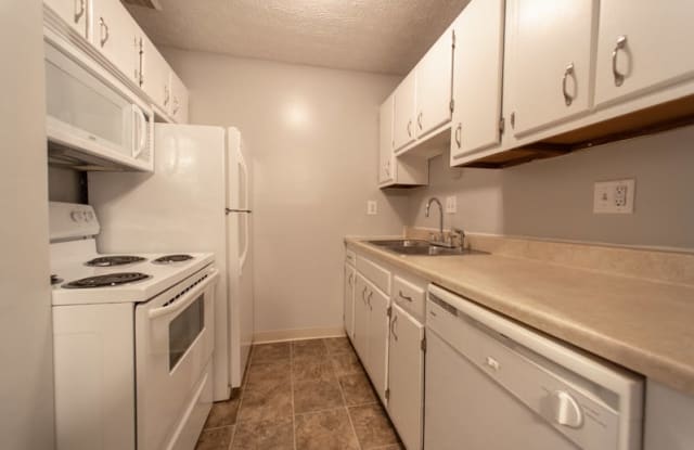 Tarpis Woods photos photos