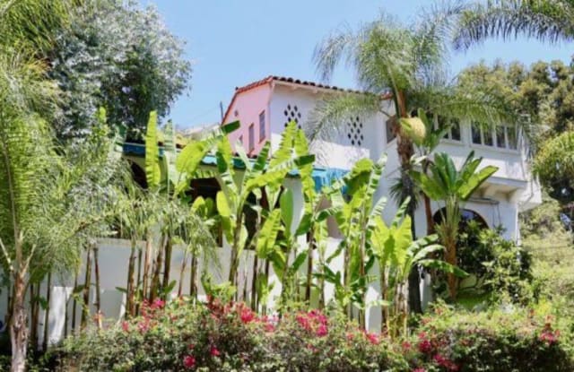 7825 HILLSIDE Avenue - 7825 Hillside Ave, Los Angeles, CA 90046