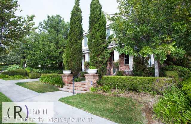 1306 N Crape Myrtle Gallery 3