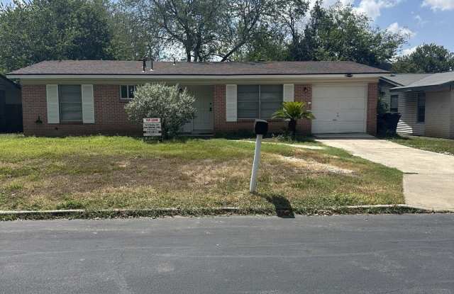 410 HIALEAH AVE photos photos
