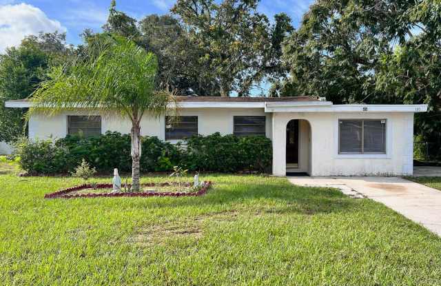 Three-Bedroom Home with Spacious Family Bonus Room photos photos