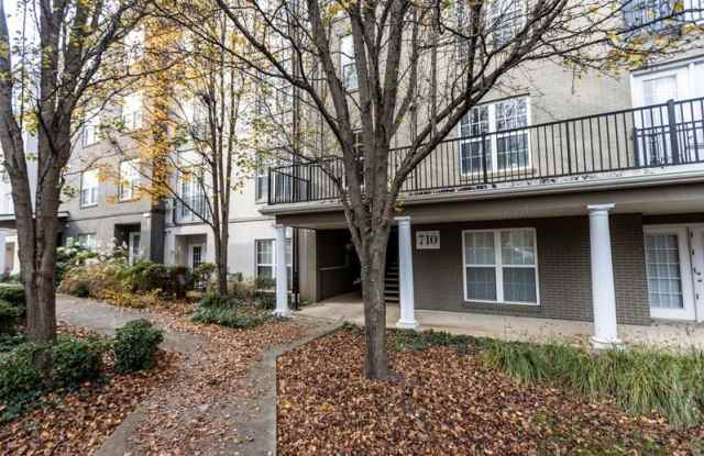 710 Walker Square photos photos