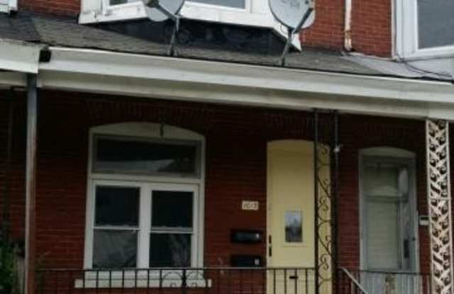 1613 W Allen Street photos photos
