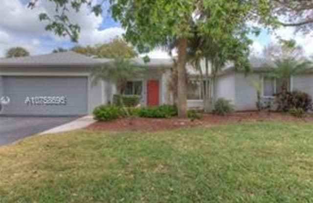 5550 NW 40th Ter - 5550 Northwest 40th Terrace, Coconut Creek, FL 33073
