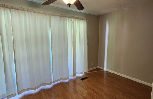 Beautifully Updated Condo in the highly sought area of Fairfield Glade * available for 6 months* Gallery 4