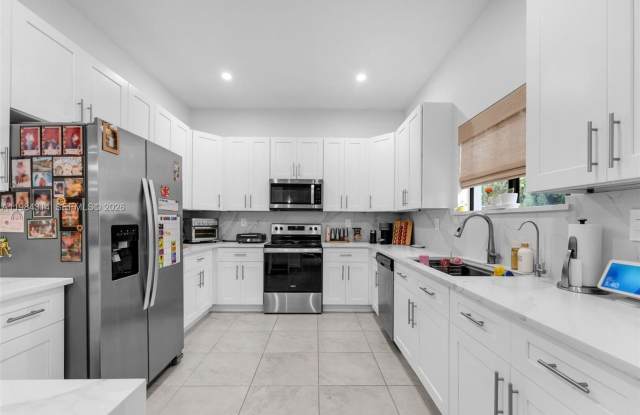 17805 SW 114th Court 17805, Miami, FL 33157 photos photos