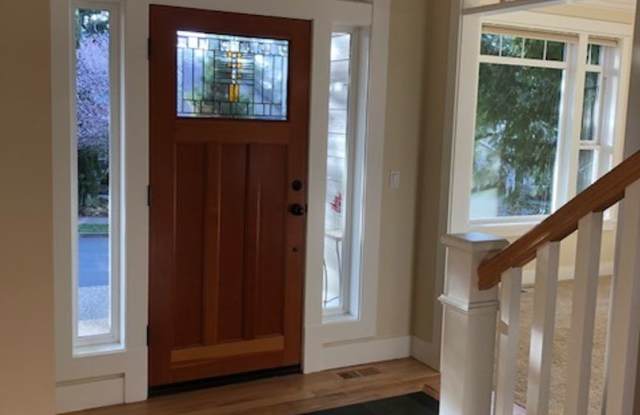 Spacious 4BR Gig Harbor Home with Office and 2-Car Garage Gallery 4