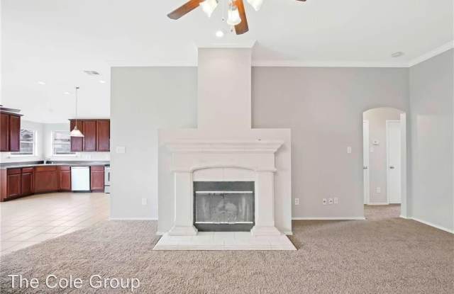 14100 Cochise Dr Gallery 3