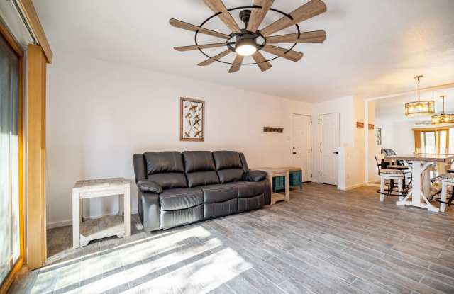 Fully Furnished Ground Level Available Now! photos photos