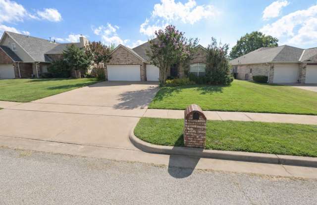 1205 S 35th St photos photos