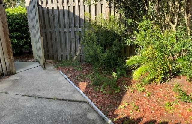 18533 PEBBLE LAKE Court Gallery 4