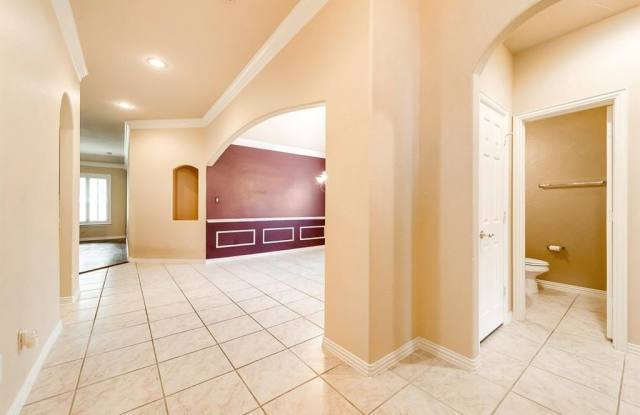 2305 Conroe Court Gallery 4