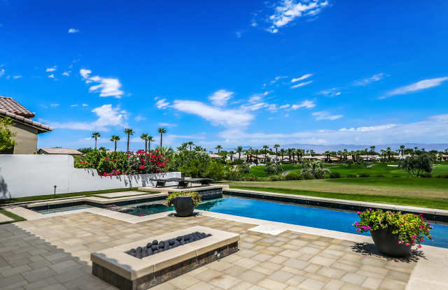 58400 Aracena Gallery 2