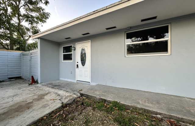 6157 Westover Road photos photos