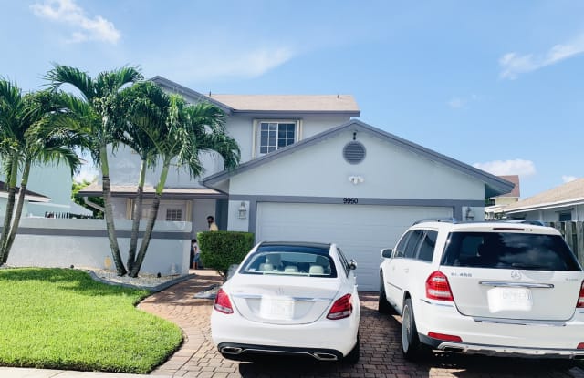 9950 Southwest 12th Street - 9950 Southwest 12th Street, Pembroke Pines, FL 33025