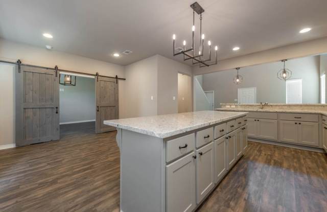 Beautiful 5 bedroom/5.5 bath home in The Revelry! Pre-Leasing Aug 2027 Gallery 1