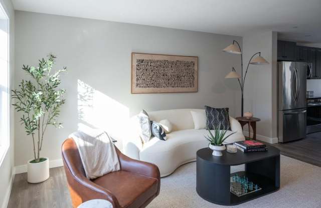 1 Saddle Rock Way Gallery 3