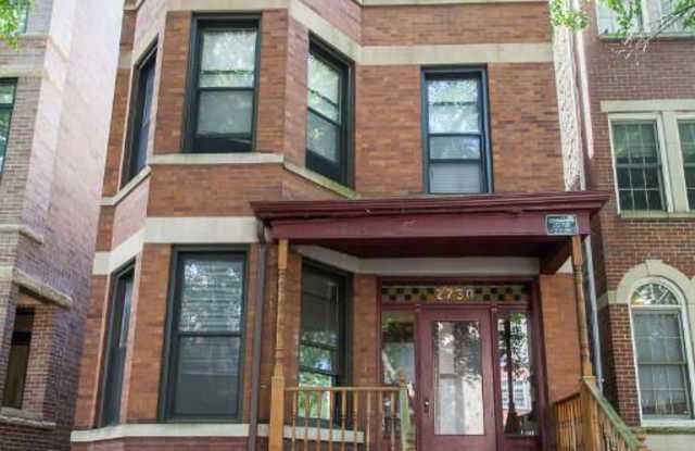 2750 North Wayne Avenue photos photos