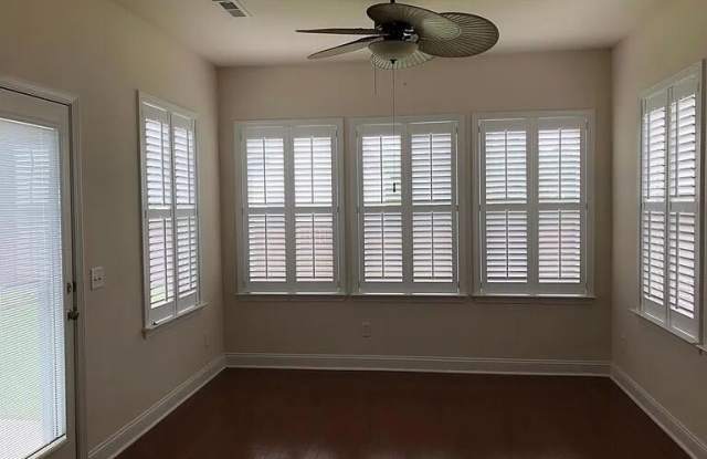 1806 Chickasaw Drive Gallery 3