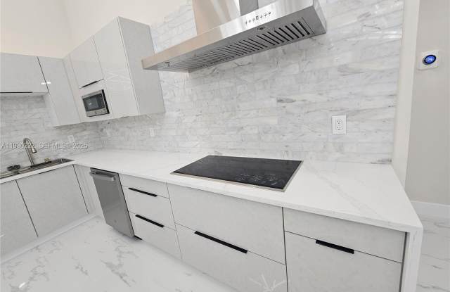 4 Alford court - 4 Alford Court, Palm Beach Gardens, FL 33418