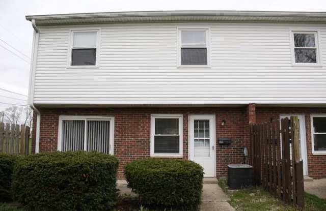 1615 Winfield Park Drive Gallery 2