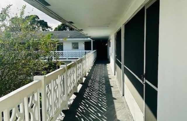 1711 NW 46th Avenue Gallery 2