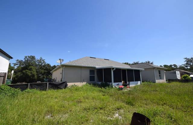 This charming 4 Bedroom, 2 Bath Single Family Home For Rent at 3785 Trade St. Deltona, FL 32738 Gallery 4