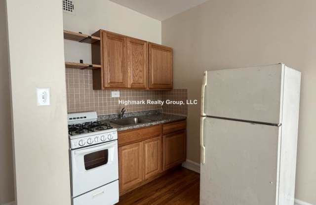 1143 West Morse Gallery 1