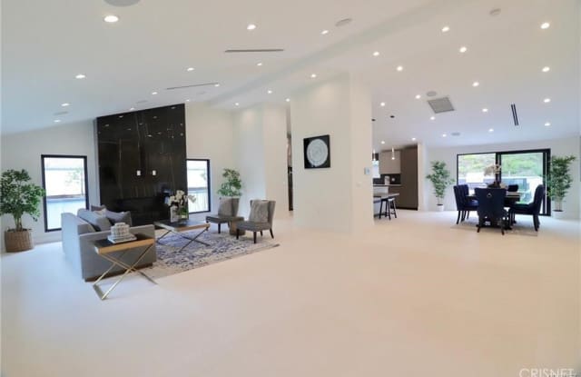 4546 Conchita Way Gallery 2