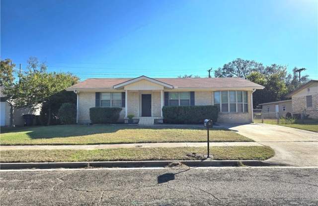 1204 Amthor Avenue photos photos